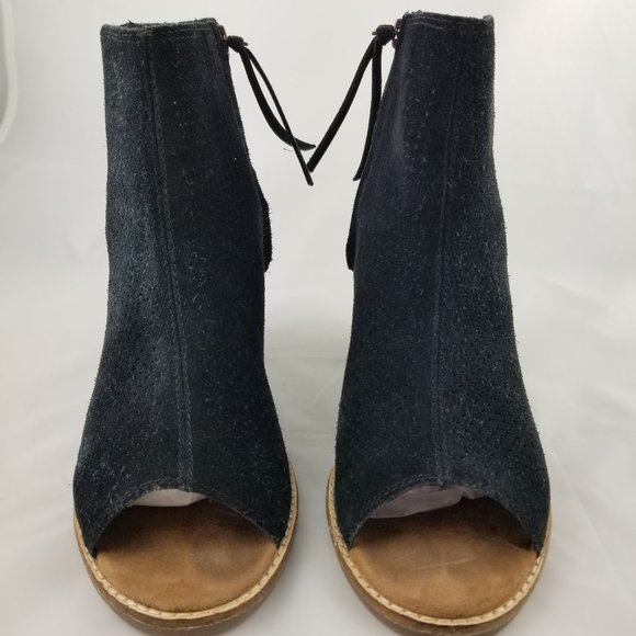 Toms | Majorca Peep Toe Bootie Suede Perforated - Picture 7 of 8